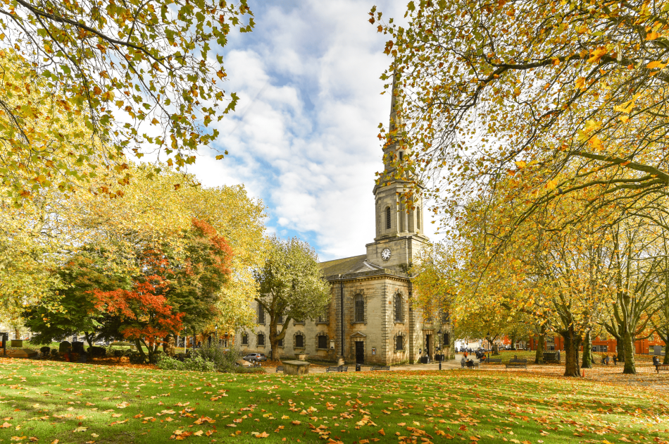 Birmingham's Jewellery Quarter Welcomes International Judges for World Craft City Evaluation
